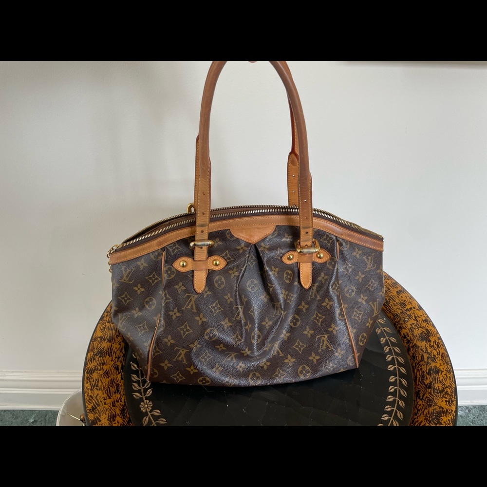 Louis Vuitton Tivoli Handbag Monogram Canvas GM (Large size)